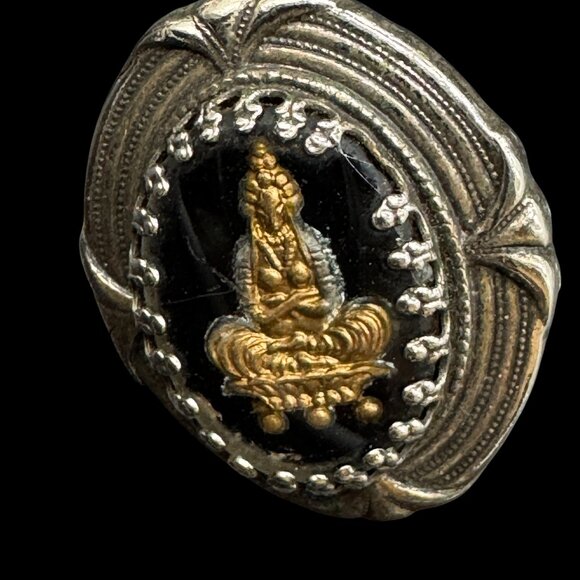 Vintage Earrings Screwbacks Royal Crest Silver Tone & Black Goddess Meditation - Picture 3 of 7